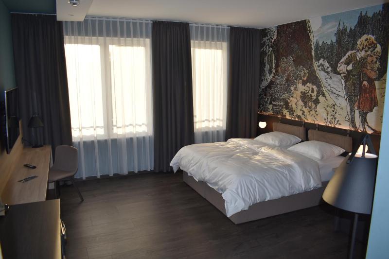 Deluxe Double Room image 2