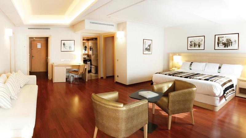 Junior Suite Deluxe image 3