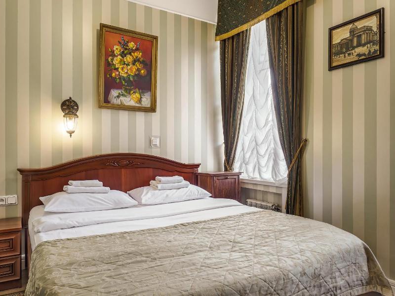 Superior Double Room image 2