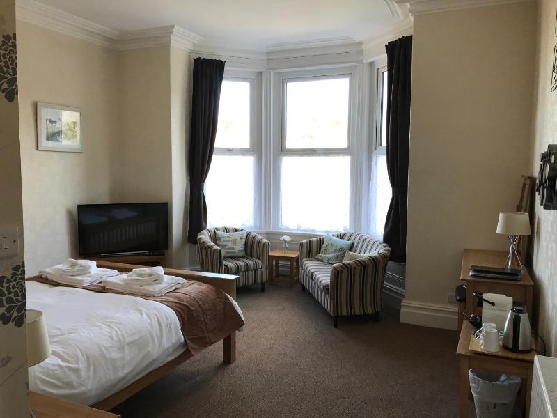 King Room image 2