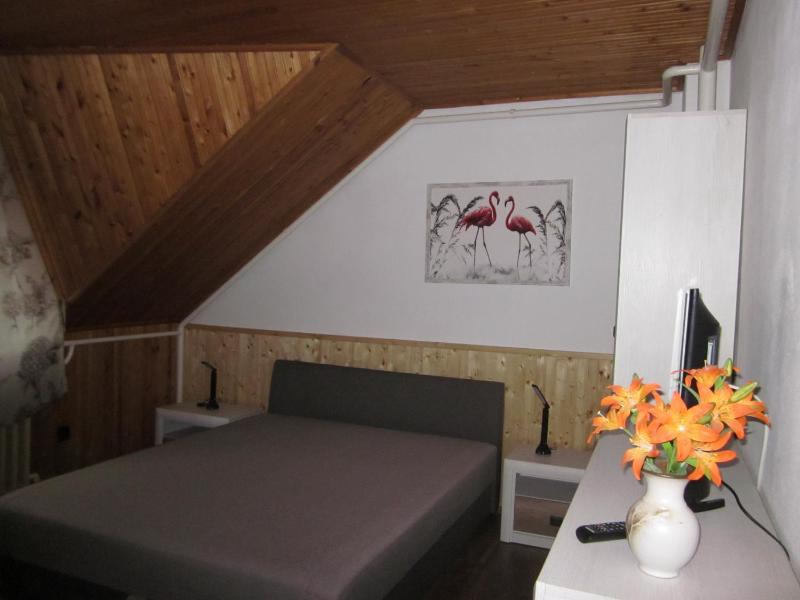 Three-Bedroom Apartment image 4