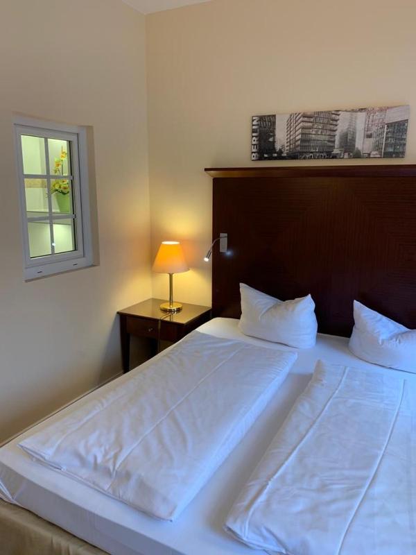 Standard Double Room image 1