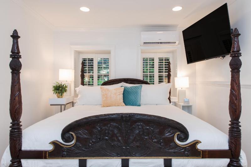 20 South Battery - image 4