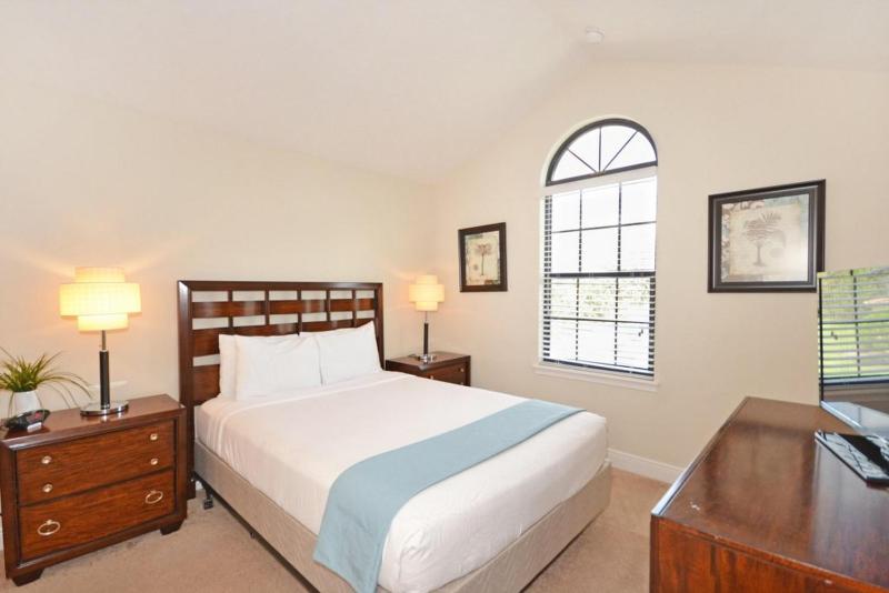 Three-Bedroom Apartment image 2