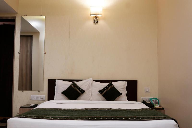 The Myriad Business Hotels And Restaurants - image 4