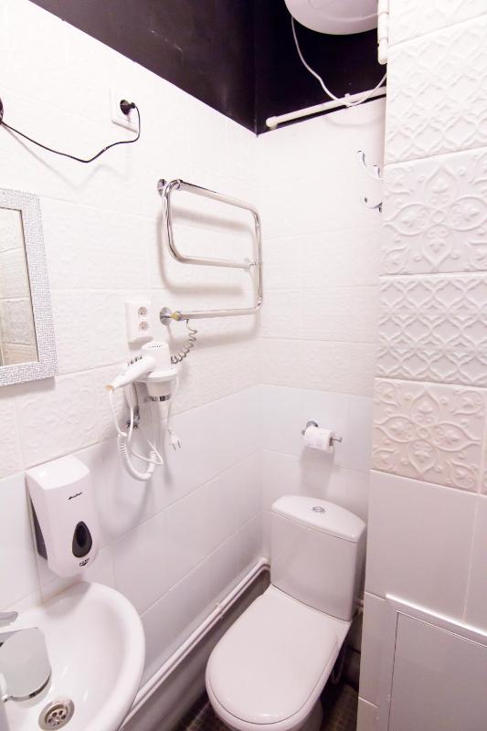 Double Room with Private Bathroom image 2