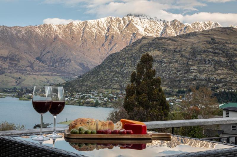 White Peaks Villa - image 19
