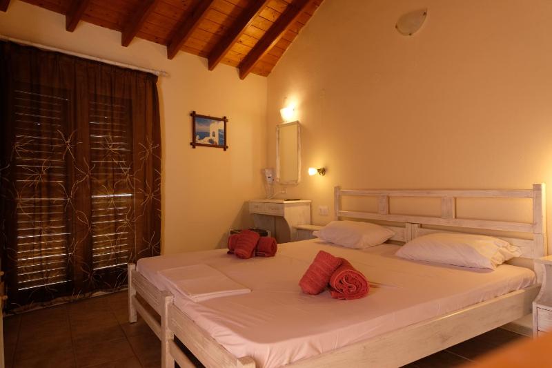 Taxiarchis Apartments - image 48