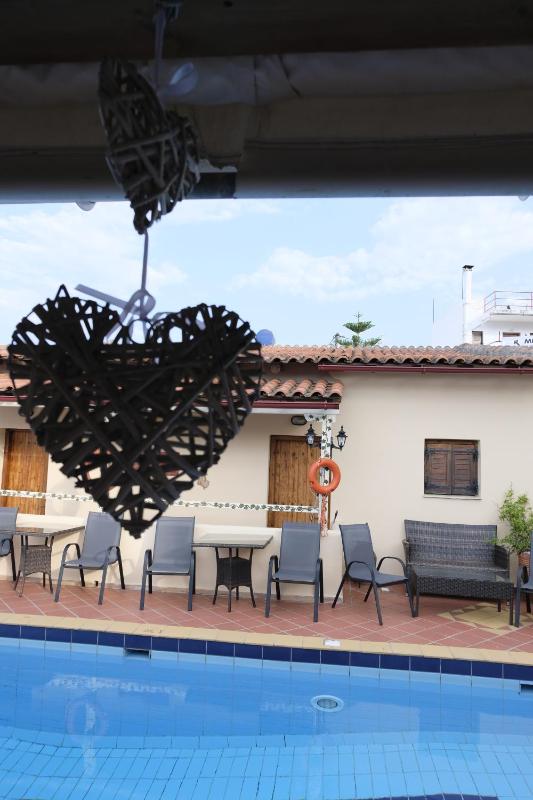 Taxiarchis Apartments - image 13