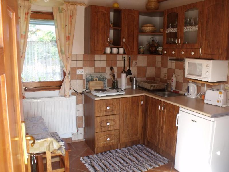One-Bedroom House image 3