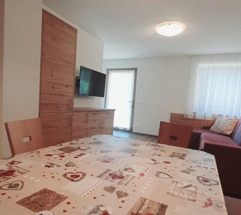 Two-Bedroom Apartment image 4
