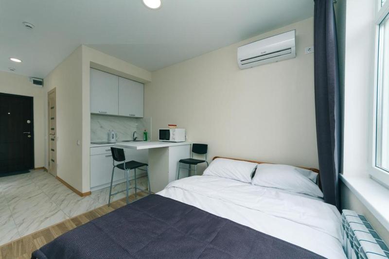 Studio Apartment image 2