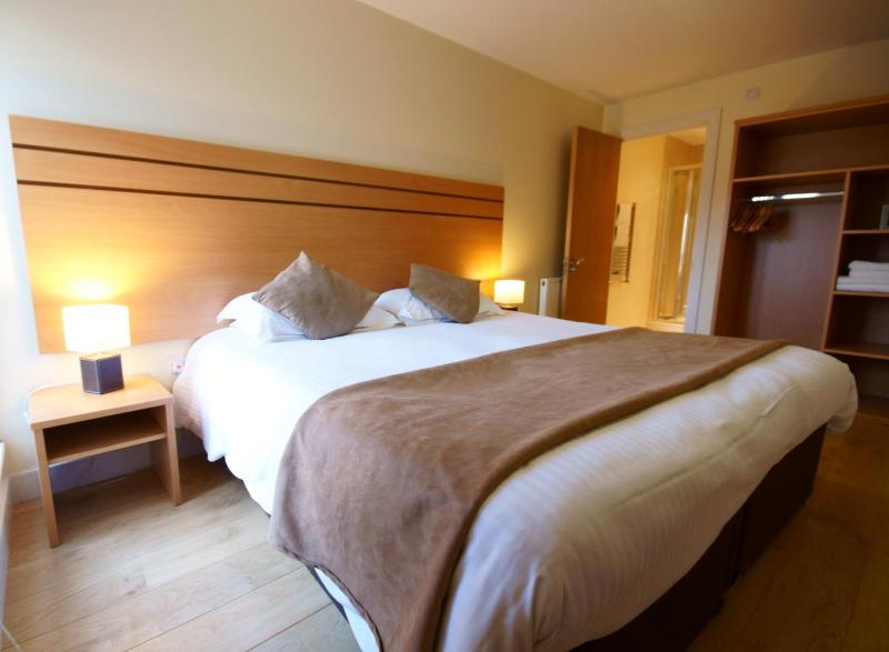 Three-Bedroom Apartment image 2