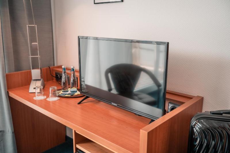 Airport Lounge Hotel Düsseldorf - image 9