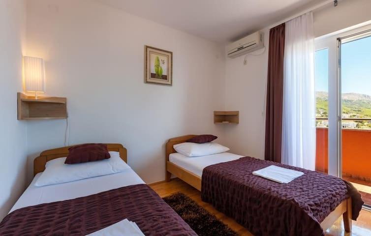 Luxury villa Liberta near Split private pool - image 12