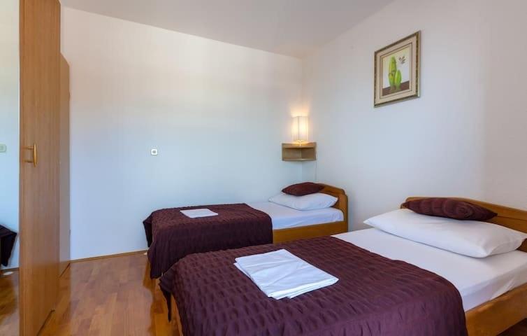 Luxury villa Liberta near Split private pool - image 15