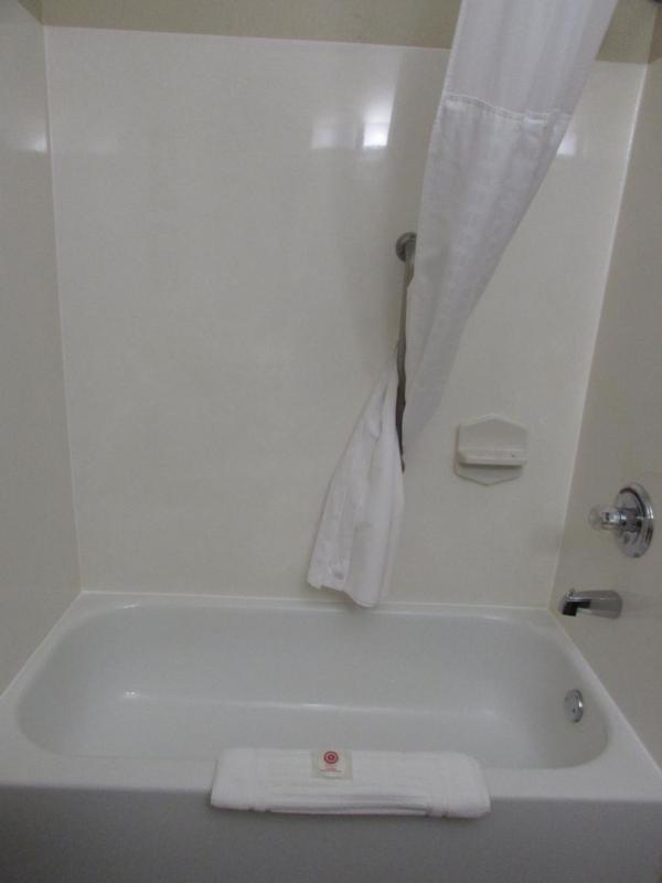 King Room - Non-Smoking image 2