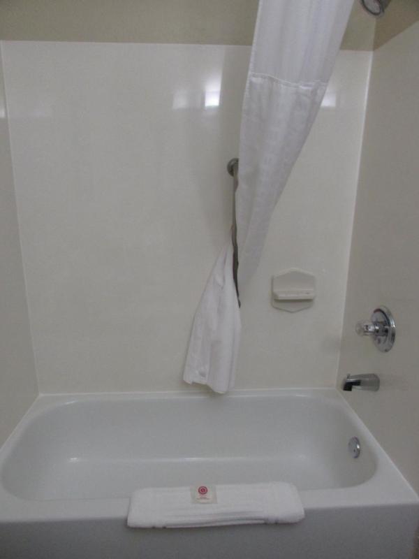 King Suite - Non-Smoking image 2