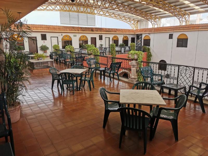 Hotel Doralba Inn - image 7