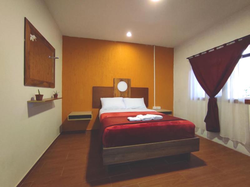 Deluxe Single Room image 3