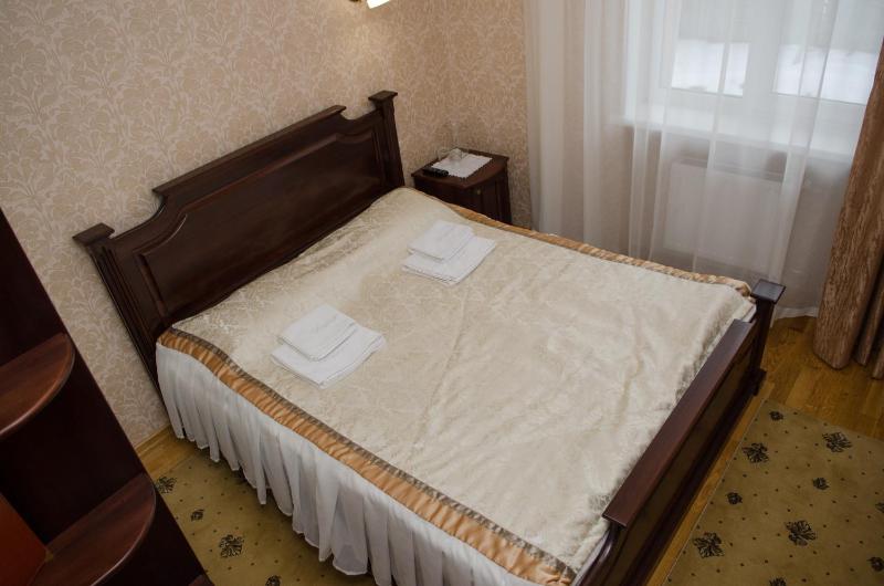Standard Double Room image 1