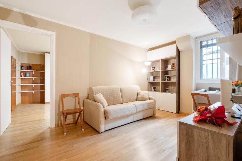 GuestHost - Nel cuore del Centro Storico Cozy Apartment - image 1