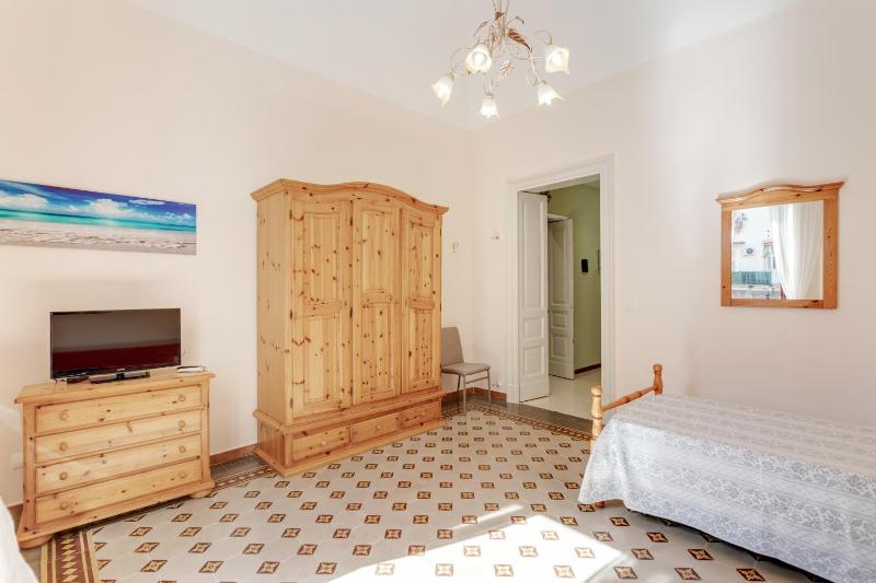 GuestHost - Casa Marinella - Flat with Terrace - image 2