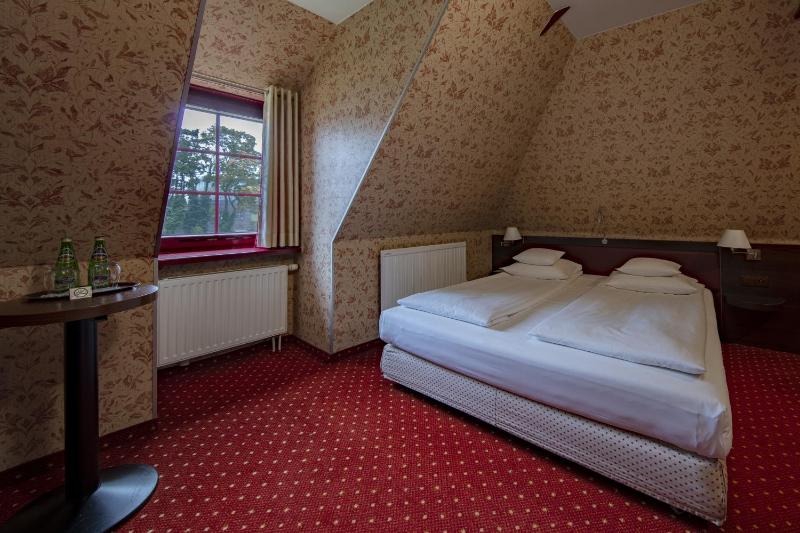 Hotel 1231 - image 29