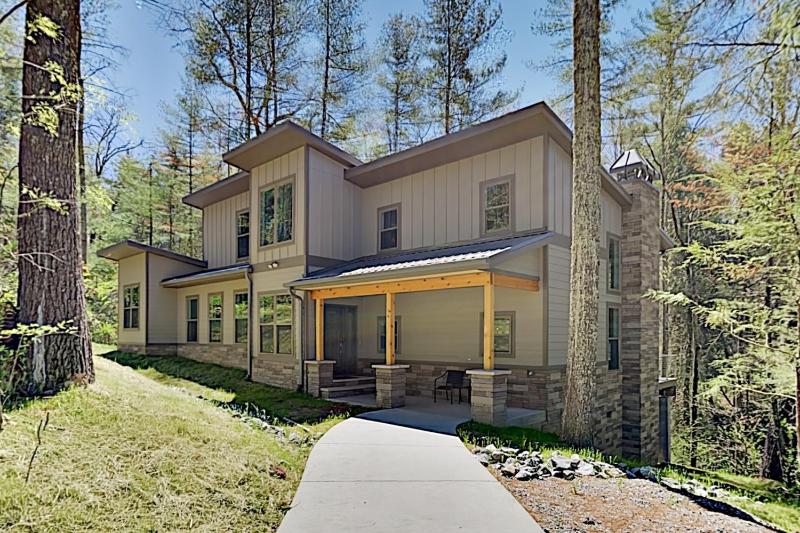 Three-Bedroom House image 3