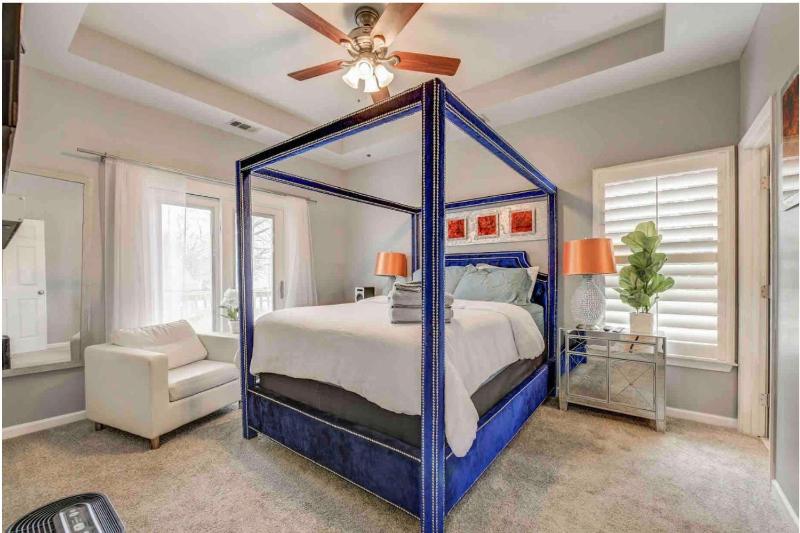 Three-Bedroom House image 2