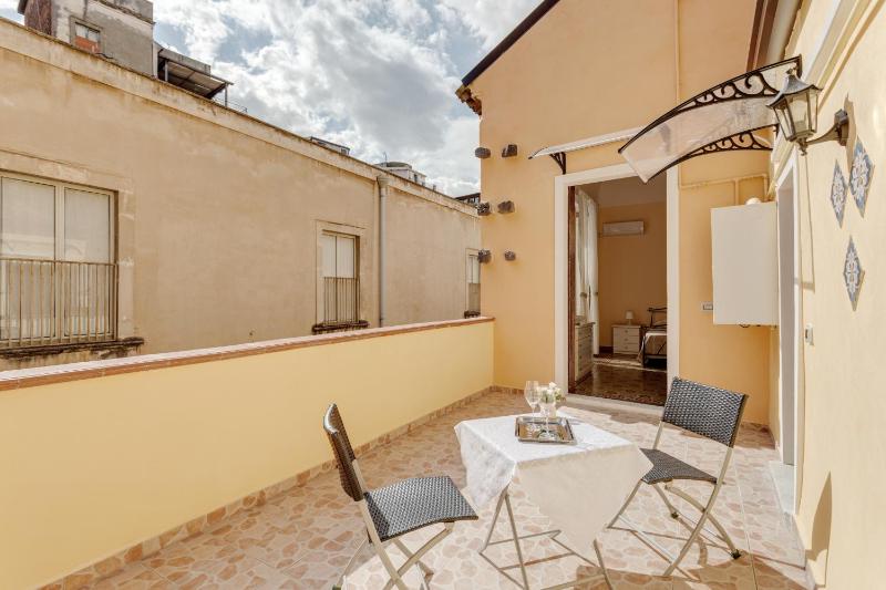 GuestHost - Casa Marinella - Flat with Terrace - image 11