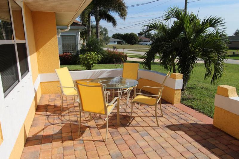 Villa image 1