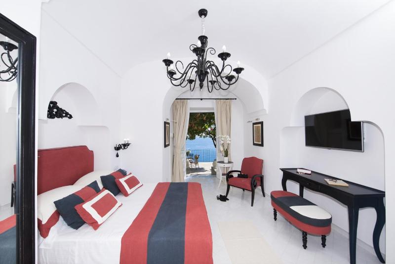 Amore Rentals - Villa Mimosa - image 6