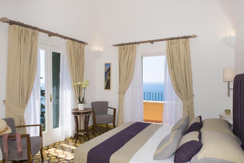 Amore Rentals - Villa Mimosa - image 42
