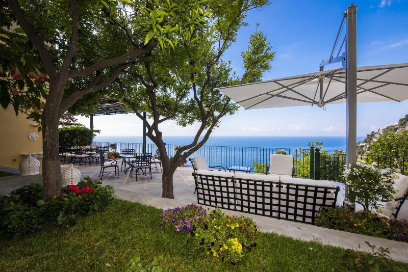 Amore Rentals - Villa Mimosa - image 47