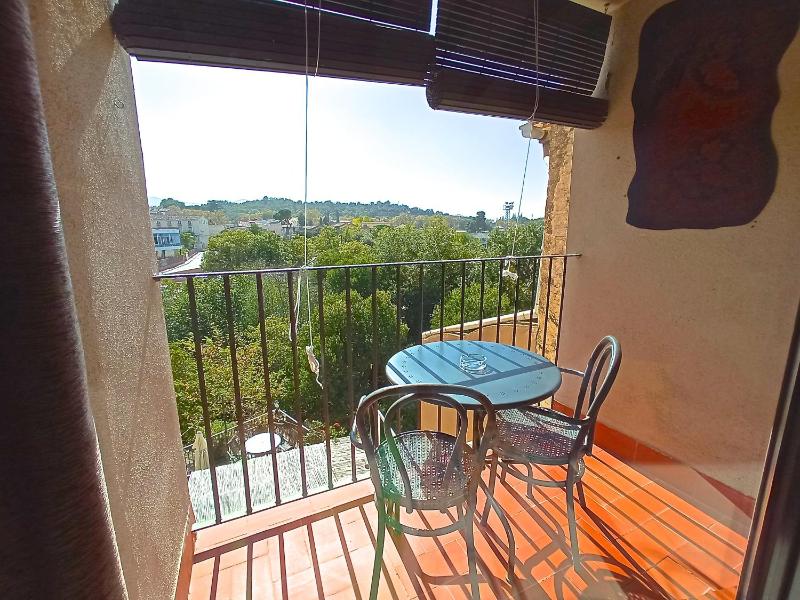 Double or Twin Room with Mountain View image 4