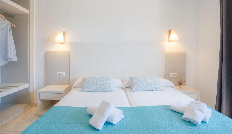 Apartment image 3