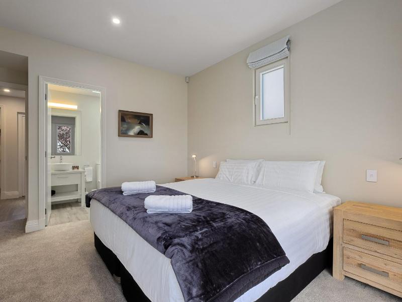 Stonehill Villa - 5 Bed - image 25