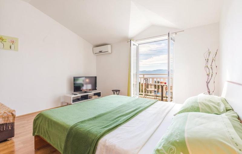 Comfort Studio with Balcony and Sea View image 4