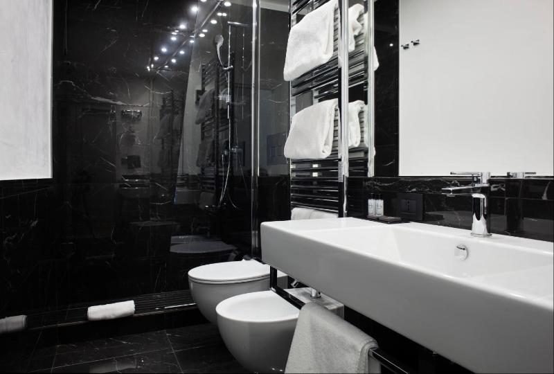 LHP Suite Napoli Parco Margherita - image 14