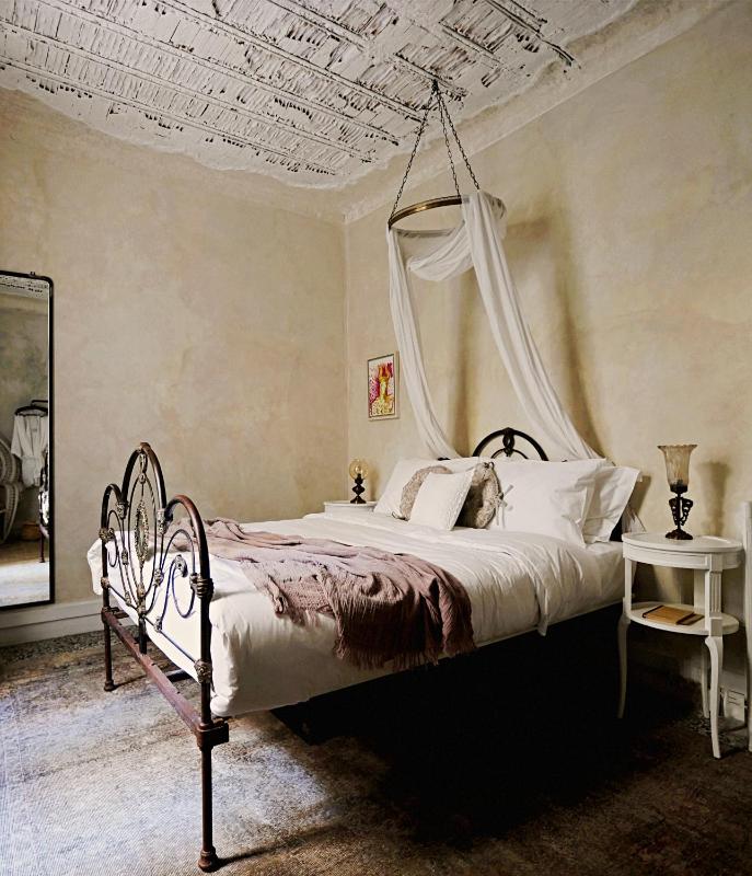 Attic Antique image 2