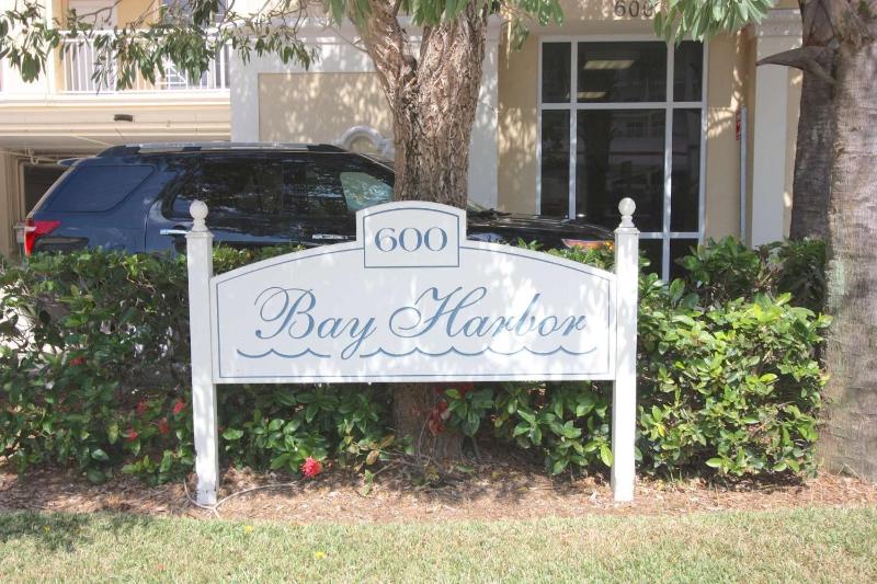 304 Bay Harbor - image 5