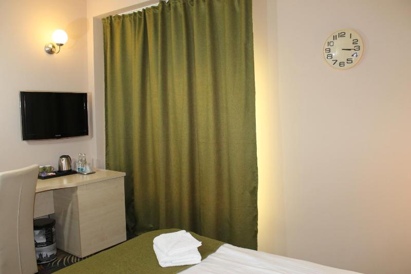 Superior Double Room image 4