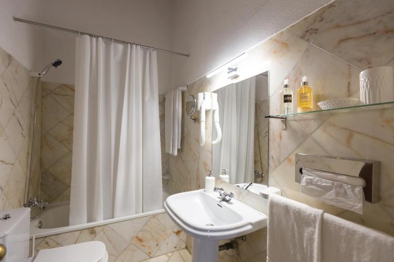 Twin Confort Room image 3
