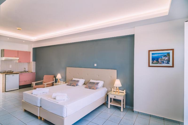 Apartment with Sea View (4 Adults) image 1