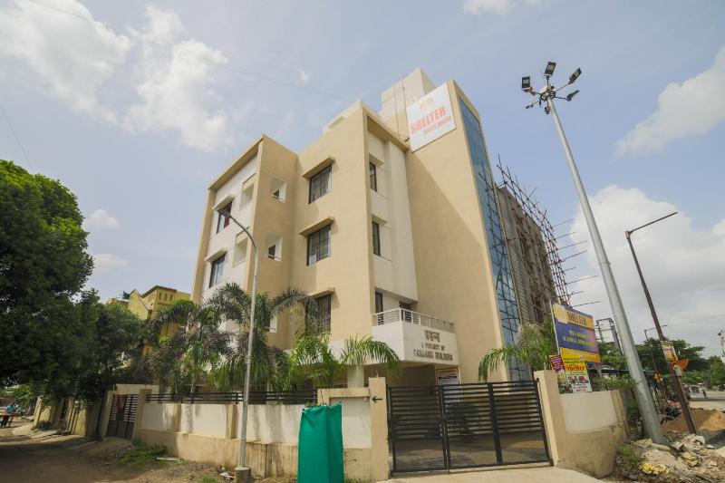 Hotel Shelter - image 38