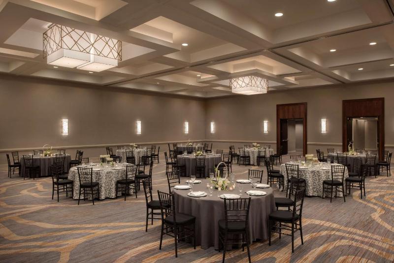 Hyatt Regency Louisville - image 2