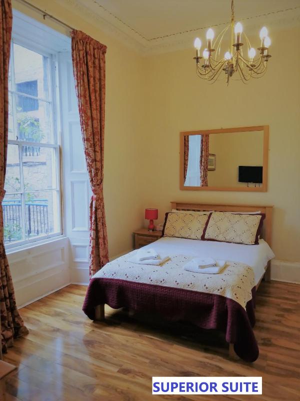 Superior Suite (2 Adults) image 1