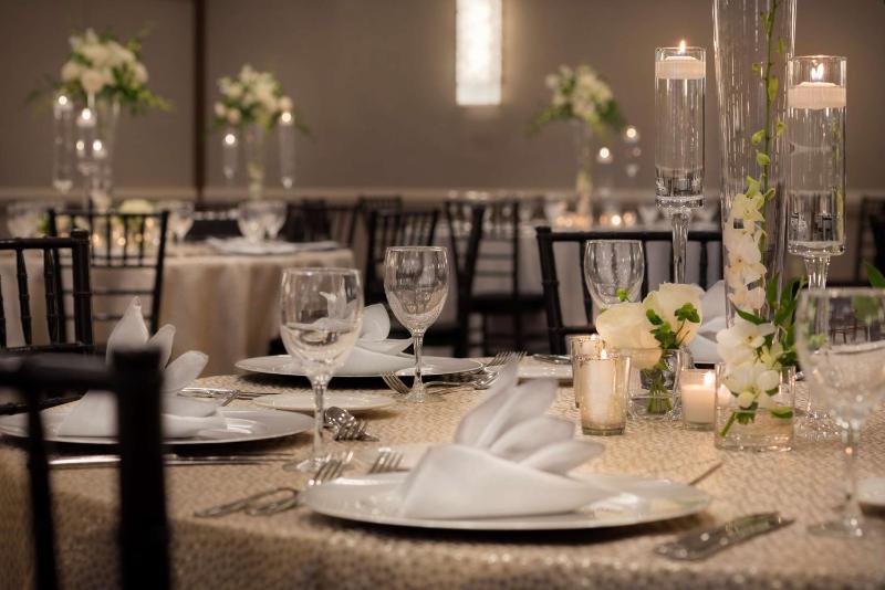 Hyatt Regency Louisville - image 26