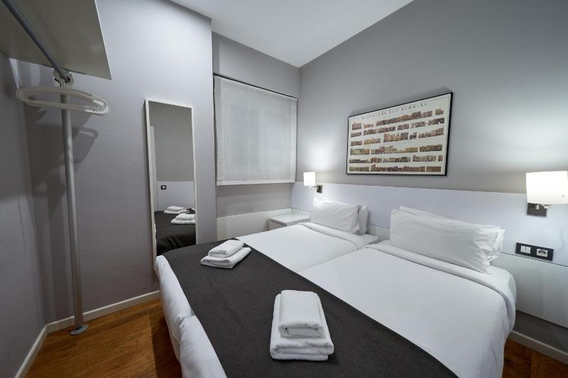 Premier Two-Bedroom Apartment image 2